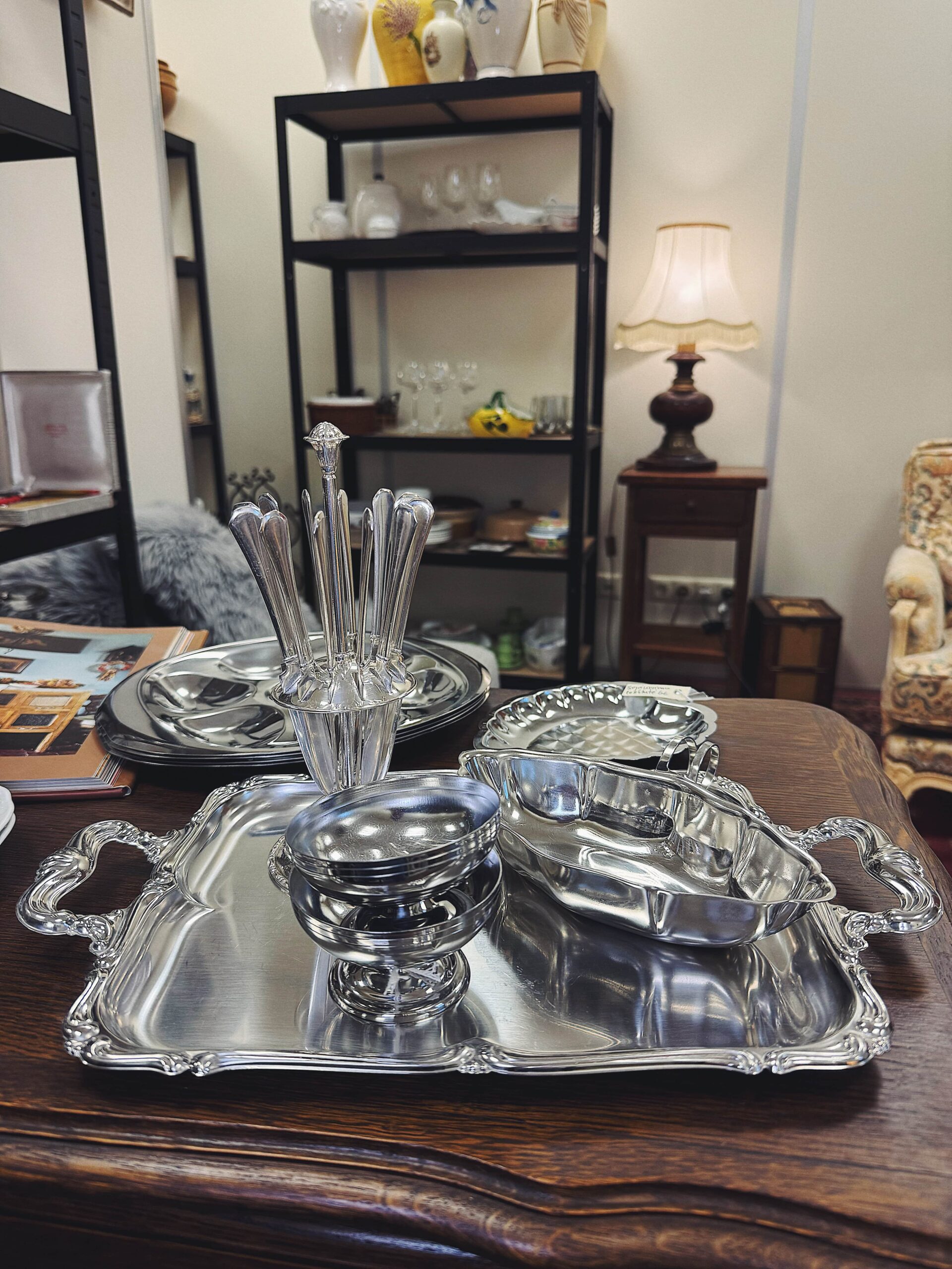 Prancūziškas nerūdijančio plieno serviravimo indelis su rankena - Image 3